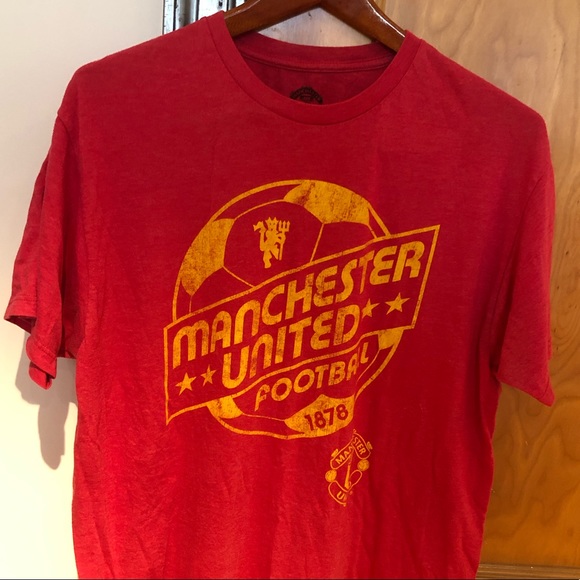 Other - Manchester United Football T-Shirt. Red, Size Large